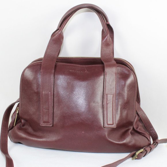 GERARD DAREL Handbags - GERARD DAREL LE DIVINE HANDBAG LEATHER BLACK LEATHER HAND BAG PURSE